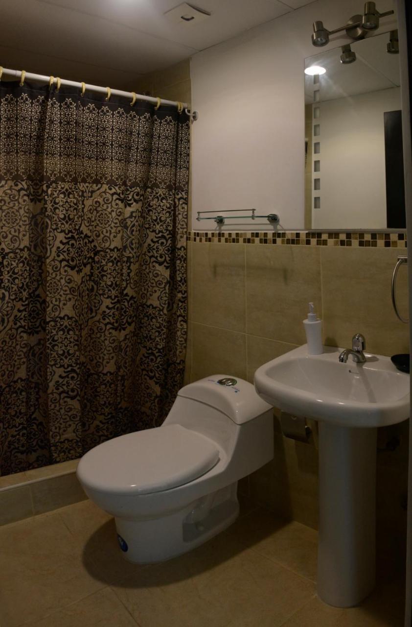 Lindo Departamento Al Pie De Playa Edificio Torre Oceanica Apartment Салинас Екстериор снимка