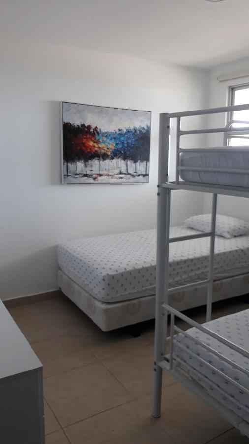 Lindo Departamento Al Pie De Playa Edificio Torre Oceanica Apartment Салинас Екстериор снимка
